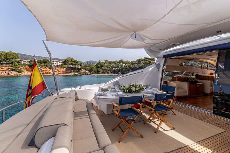 Sunseeker Predator 72 03